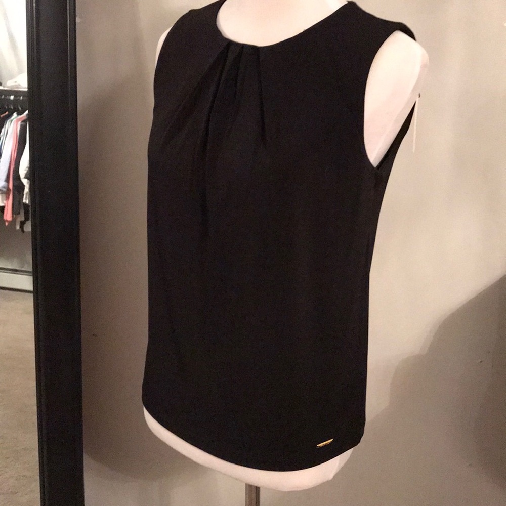 Brand new never worn Calvin Klein sleeveless top